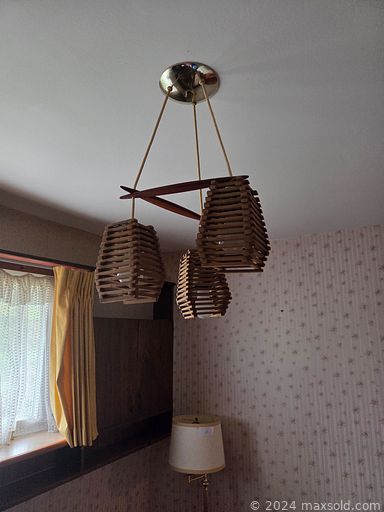 Auction 108190 (3 of 4)