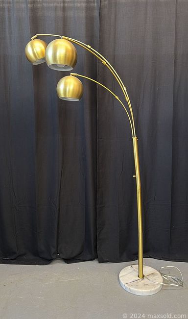 Auction 116123 (1 of 4)