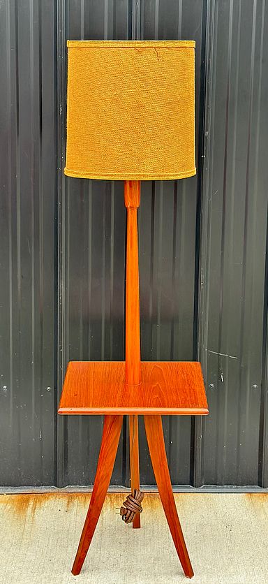 MaxSold Auction: This online auction features vintage tools, train set, small kitchen appliances, tin lunchboxes, comics, Kathleen Clegg watercolours, gold, silver & costume jewellery, Swarovski figurines, bronze sculptures, art pottery, stained glass lamp, Cynthia Root monoprints, art glass, coins, area rugs, golf clubs, Royal Doulton figurine, vintage Pyrex, soapstone carvings, vintage belt buckles, brass teapots, sewing machine, vintage miniature porcelains, Blue Mountain pottery, and more!