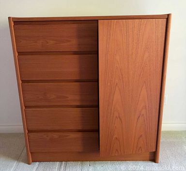 Auction 115822 (2 of 4)