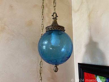 MaxSold Auction: This online auction includes furniture such as a desk, nightstand, dining table, chairs, bookshelves, sofa table, cabinet and others, kitchenware, small kitchen appliances, wall art, baskets, linens, electronics, dog items, lamps, mirror, reusable bags, gift wrapping supplies, mobility aids, Trek mountain bike, cleaning supplies, china, books, decor and many more!