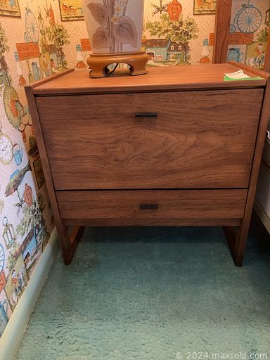 Auction 117318 (2 of 4)