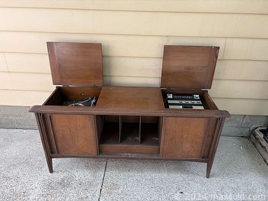 Auction 116165 (3 of 4)