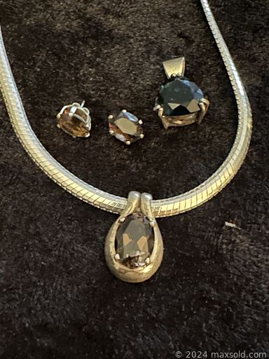 MaxSold Auction: This online auction features antique parlor lamp, vintage secretary desk, antique books, antique flue covers, Pokemon cards vintage jewelry, collector plates, art pottery, art glass, games, TV, coins, vintage flatware, Longaberger baskets, charm bracelets, Beanie Babies, and much, much, more!!!