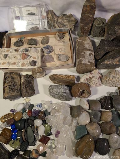 MaxSold Auction: This online auction includes a Dyson vacuum, vintage Remington typewriter, coins, trading cards, antique postcards, magazines, books, DVDs, VHS, accessories, jewelry, clothing, office chair, toys, kitchenware, small kitchen appliances, crystalware, silverplated items, Aynsley and other china, rocks, vintage bar set and much more!