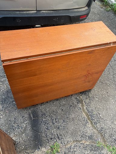 MaxSold Auction: This online auction includes furniture such as an occasional chair, shelving units, drop leaf table set, loveseat, antique table, bedframe and others, Royal Doulton dishes, kitchenware, glassware, vintage decor, accessories, lamps, vintage electronics, bone china, pottery, Cristal D\'arques crystalware, kitchenware, vintage cameras, Backyard Grill BBQ grill, grandfather clock, antique clock, Fisher Price toys and much more!