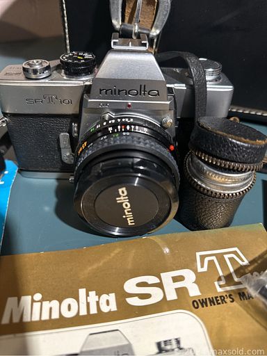 MaxSold Auction: This online auction includes bicycles, linens, wall art, jewelry, accessories, shoes, Cats Meow villages, Sony Discman and other electronics, MCM nightstands, ladders, knitting needles, vintage books, snowmen decor, Star Trek and other space memorabilia, Wedgwood, pottery, vintage glass, china, Lego toys, candles, wall art and much more!