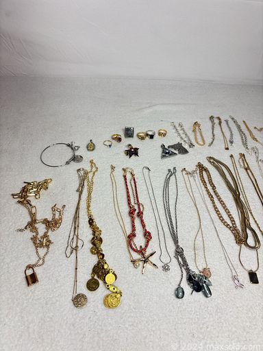 Auction 106163 (2 of 4)