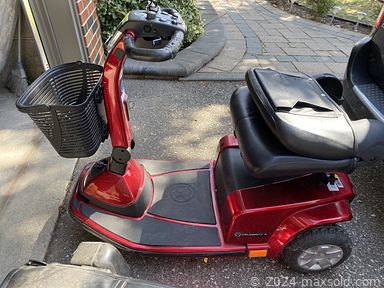 MaxSold Auction: This online auction features mobility scooters, metal artwork, small kitchen appliances, barware, espresso cups, decorative plates, toys, men’s & women’s clothing &  shoes, patio furniture, jewelry, watches, games, desks & chair, office supplies, aquariums & supplies, screen house & gazebo, upright freezer, Inuit sculptures, yard tools, power & hand tools, solar lights, new sinks, Asian art, TV, golf clubs, and much, much, more!!!