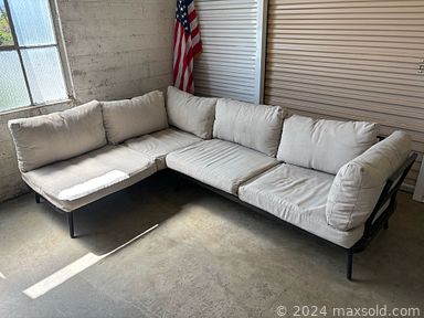 Auction 111388 (1 of 4)
