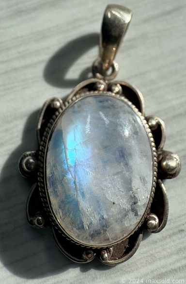 Auction 106048 (1 of 4)