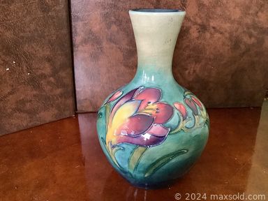 MaxSold Auction: This online auction features antique paintings, Royal Doulton, kitchenware, Hot Wheels, home decor, antique side table, golf clubs, women’s clothing, jewelry and much more!