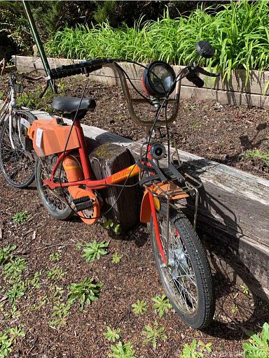 MaxSold Auction: This online auction includes Lester Co. piano, Noritake china, furniture such as wood desk, china hutch, entertaining cart, and dining table with chairs, camping supplies, vintage kitchen appliances, power tools, yard tools, 30” Apple monitor, glassware, vinyl records, DVDs, shelving units and more!