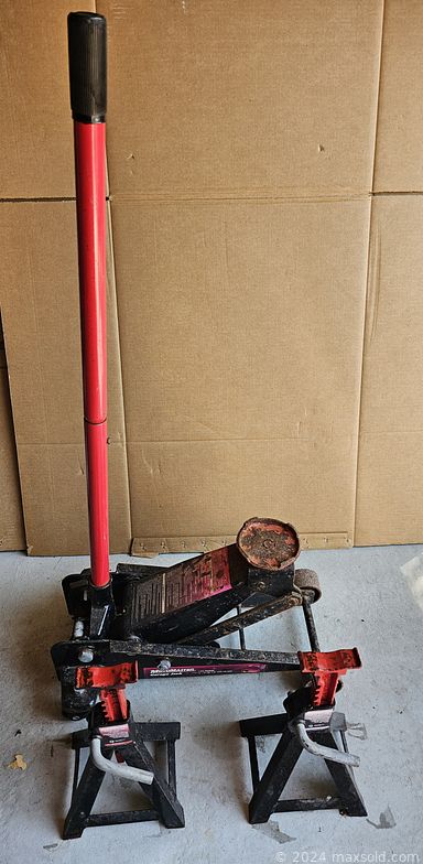 Auction 111196 (2 of 4)