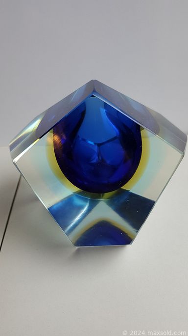 MaxSold Auction: This online auction features an Apple MacBook, electric typewriter, Korean Folk Art Spoon Display, Vintage Kashmir Trinket Boxes, Tyco Turbo Hopper Remote Car, Norman Rockwell Figurines, Jade jewelry, electronic tools and much more!