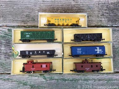 MaxSold Auction: This online auction features jewelry, vintage pinball game, vacuums, stained-glass lampshade, games, puzzles, antique oil lamps, carnival glass, N gauge railroad, quilting supplies, Fiestaware, Pyrex, milk glass, vintage Monkey Pod pieces, Royals memorabilia, cranberry glass, barware, art pottery, and much more!