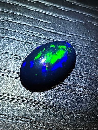 MaxSold Auction: This online auction features loose gemstones, including sapphires, opals, tourmaline, spinel, garnet, tanzanite, emeralds, amethyst, aquamarines, and more!n