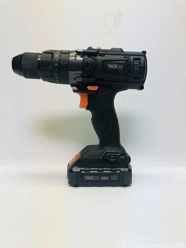 MaxSold Auction: This online auction features small kitchen appliances, computer accessories, cookware, grooming items, lighting, headphones and much more!