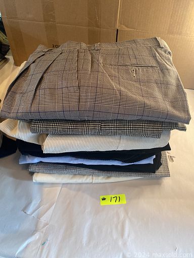 MaxSold Auction: This online auction features sewing machine, stairlift, sports trunks, NIB fire pit, vintage doll, office supplies, small kitchen appliances, NIB stoneware dishes, vintage bottles, art glass, new men’s clothing, spoon collection, board games, hand tools, fitness gear, snowboard, and much, much, more!!