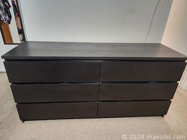 MaxSold Auction: This online auction features a 2 in 1 brad nailer, new clothing, accessories, vintage Yamaha keyboard, Hyperx Cloud gaming headphones, records, tumblers, exercise equipment, stoneware, comic books, Glow Max items, paper window blinds, phone power banks, vintage plates, figurines, vintage trinkets, office supplies, camping pads, bluetooth speakers, soccer goal, basketball backboard, badminton set, tailgate game set, Rick and Morty monopoly, cassette tapes, rugs, breakfast nook, dresser, room divider, adjustable height table and much more!