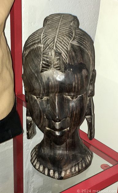 MaxSold Auction: This online auction features Nigerian-carved ebony bust, designer handbags & wallets,  designer sunglasses, framed needleworks, art glass, sports bags, carpet bag, ladies coat, designer men’s shoes, MCM coffee table, teak furniture, art pottery, silk ties, men’s leather jackets, and much, much, more!!!