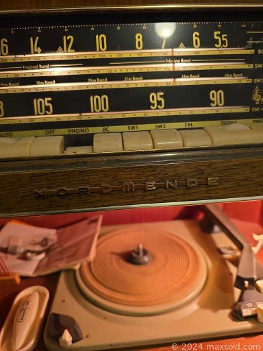 Auction 107994 (1 of 4)