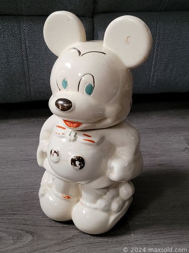 MaxSold Auction: This online auction features Remmington sculpture, vintage typewriters, Klara Seve sculpture, Panda Diorama, art glass, soapstone, jewelry, cookie jar, A. Santini sculptures, binoculars, Robert Redbird print, depression glass, copper kettles, papyrus paintings, teacup/saucer sets, coins, banknotes, ceramic masks, spoon collection, ruby red glass, character jugs, vintage bottles, vintage cake pans, Aztec wall hanging, collector plates and much more!