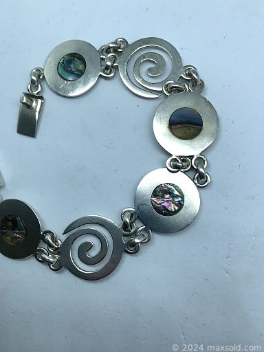 Auction 107339 (1 of 4)