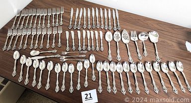 MaxSold Auction: This online auction includes vinyl records, David Hardie print, Monet print and other artworks, bags, accessories, silver utensils, servingware, crystalware, china, figural pieces, New York memorabilia, Jim Shore and other cat decor, linens, soccer equipment, Able tray, Beanie Babies, Busy books, Hot Wheels and other toys, Mickey Mouse porch greeters and more!