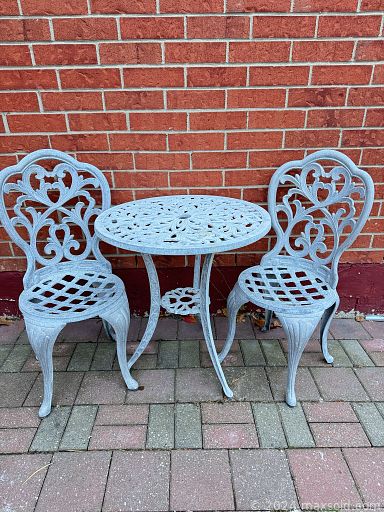 MaxSold Auction: This online auction features desk & chair, pet products, TVs, sewing machines, stitching machine, fabric, home electronics, gold, silver & costume jewellery, yarn, craft supplies, women’s clothing &  footwear, original artwork, watches, patio furniture, BBQ grill, chiminea, garden tools, planters, lawnmower, decorative teapots, wicker furniture, garden art, room divider, small kitchen appliances, CDs, power & hand tools, fitness gear, vinyl records, futon, air compressors, decanters, cookie jars, bike, chainsaw, stained glass light, games, pressure washer, and more!