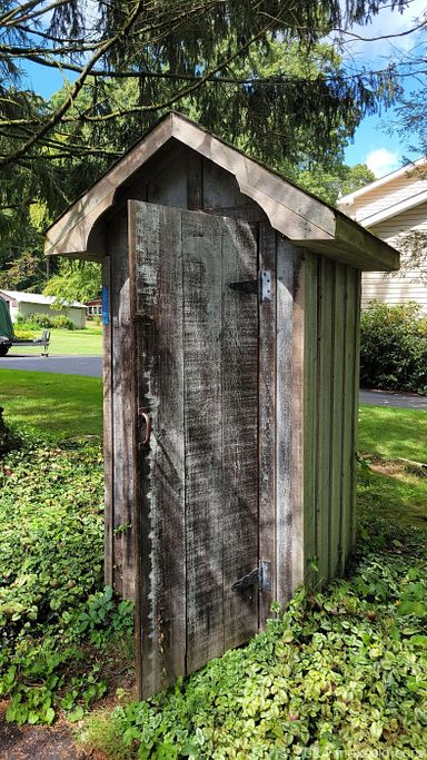 MaxSold Auction: This online auction includes sterling silver, Waterford crystal, Lenox, Limoges, original art, furniture such as Henredon china cabinet, mahogany dining table and chairs, Henkel Harris sideboard, and patio furniture, area rugs, planters, lamps, Star Lift, fountains, 36” LG TV, and much more!