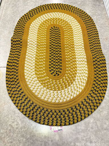 MaxSold Auction: This online auction features cedar chest, antique Victorian style sofa, antique barrister bookcases, area rugs, games, art glass, guitars, movie posters, DVDs, vinyl records, CDs, vintage books, film production shirts, jewelry boxes, The Beatles collectibles, floor lamps, and more!