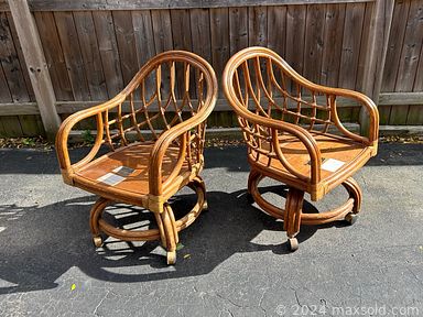 MaxSold Auction: This online auction includes a Dyson humidifier, comics, magazines, Blue Willow china tea set, toys, metronome, kitchenware, small kitchen appliances, vintage cameras, glassware, brassware, lamps, wall art, Bentwood chairs, shelf unit, board games, Royal Albert and other china, seasonal decor, Snowbabies and other figures, noismakers, Murano glass, Wade figurines, pottery and many more!