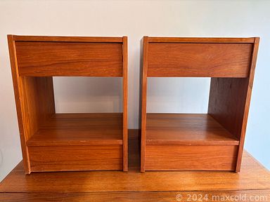 Auction 107078 (2 of 4)