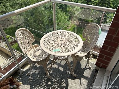 MaxSold Auction: This online auction features Lilliput Lane collectibles, Royal Doulton figurines, souvenir art & collectibles, soapstone carvings, area rugs, Maud Lewis paintings, Judy Minor prints, patio bistro set, kid’s books, nesting dolls, art glass, Indigenous art, TV, stamps, Nancy Noel prints, scrapbooking supplies, computer desk, costume jewelry, ladies clothing, small kitchen appliances, and much, much, more!!!