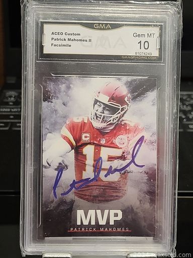 MaxSold Auction: This online auction features sports trading cards, NIB headphones and much more!