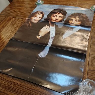MaxSold Auction: This online auction features Beatles trading cards, vinyl records from Led Zeppelin, Elton John, Patsy Cline, Black Sabbath, Trooper, Pink Floyd, Alice Cooper, Kiss and others, CDs, Rolling Stones magazines, books, cassettes, posters and much more!