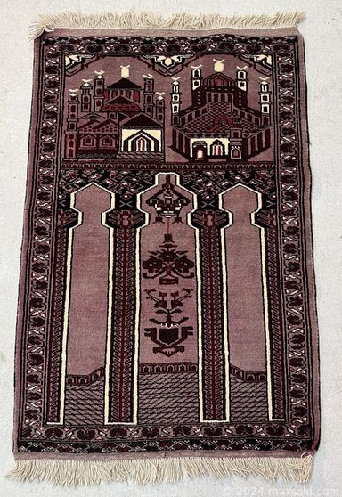 MaxSold Auction: This online auction features Persian rugs & runners such as Heriz, Bakhtiar, Zanjan, Tabriz, Nahavad, Mahal, Mashhad, Hamedan, Ardebil, and more!\n