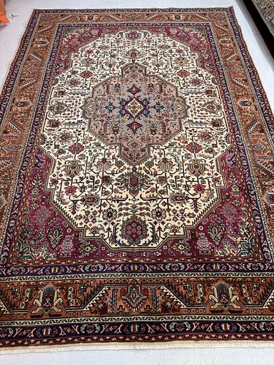 MaxSold Auction: This online auction includes wool rugs and runners from Shiraz, Ardebil, Kashan and more!