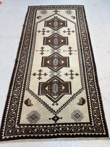 MaxSold Auction: This online auction features Hamedan, Shiraz, Ardebil, Mashhad, Heriz, Bakhtiar, Persian area rugs & runners.