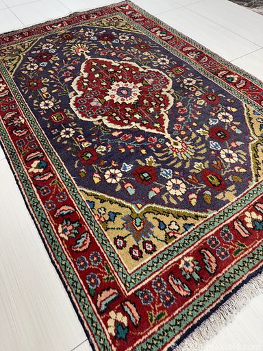 MaxSold Auction: This online auction features Persian rugs & runners from Hamadan, Tabriz, Mashhad, and Aanjan areas.