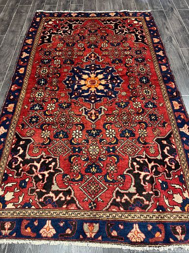 MaxSold Auction: This online auction features Persian rugs & runners, including Bakhtiar, Hamadan, Arak, Zanjan, Shiraz, Kashan, and more!