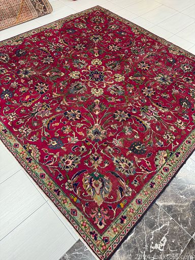 MaxSold Auction: This online auction features Persian rugs & runners including Tabriz, Kashan, Hamadan, Mashhad, Arak, Turkman, and more!