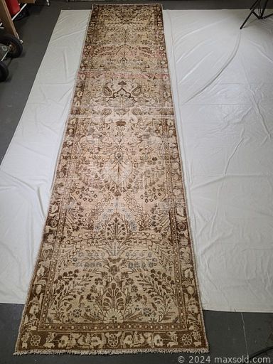 MaxSold Auction: This online auction features Persian rugs  & runners from Mashad, Tabriz, Ardebil, Bakhtiar, Zanjan, Turkman and much more!