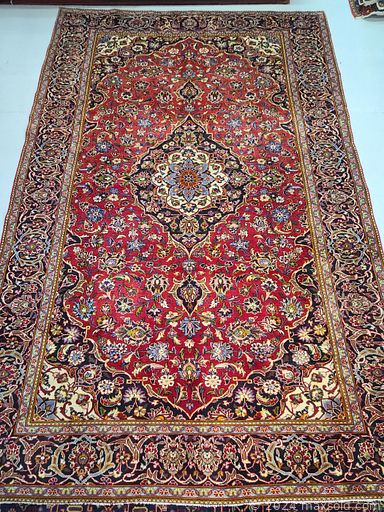 MaxSold Auction: This online auction features Persian rugs and runners from Tabriz, Kashan, Hamedan, Saveh, Zanjan, Mehravan, Turkman, and more!