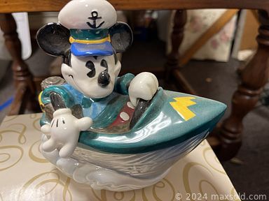 MaxSold Auction: This online auction features oil lamps, small kitchen appliances, Longaberger baskets, dry sink, angel figurines, sewing machines, First Day covers, decorative plates, cedar chest, ladders, patio furniture, area rug, coins, pet products, wicker furniture, Disney collectible, faux flowers, women’s clothing, Snow Babies, costume jewelry, vinyl records, watches,  and much more!