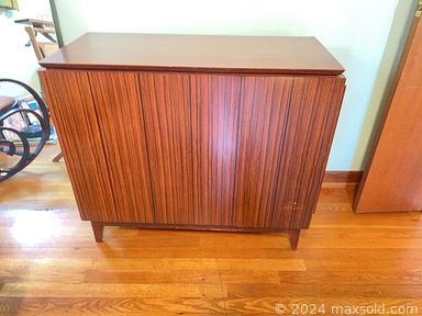 Auction 108343 (3 of 4)