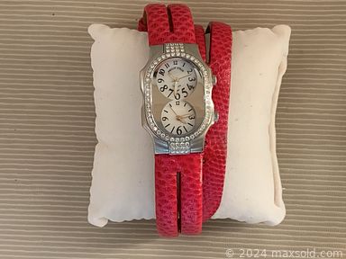 MaxSold Auction: This online auction includes furniture such as benches, bookshelf, tables, bar carts and others, vintage watches, sterling silver, Rosenthal and other china, clothing, shoes, accessories, servingware, kitchenware, small kitchen appliances, games, puzzles, books, Danby refrigerators, gym equipment, golf clubs, coins, rugs, linens, books and many more!