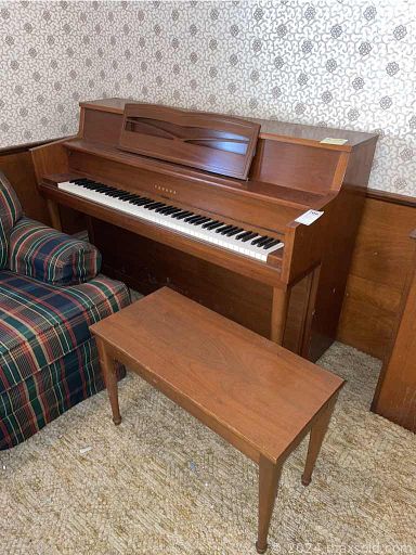 MaxSold Auction: This online auction features a Yamaha upright piano, furniture such as bookcases, dressers, sectional sofa, and desk, home décor such as rugs and glassware, sporting equipment such as skis, ski boots, and poles, ceramics such as Wedgwood, Tenshan, Mikasa, Noritake, and Nippon, crystal such as Waterford cake server and Waterford frame, electronics such as Sony and Vizio TVs and much more!