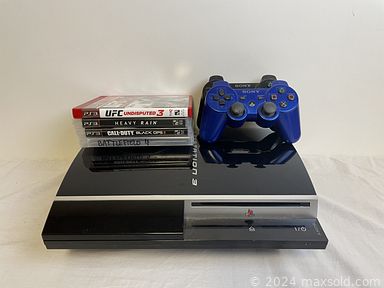 MaxSold Auction: This online auction features DVDs, PlayStation 4 games, books, CDs and much more!